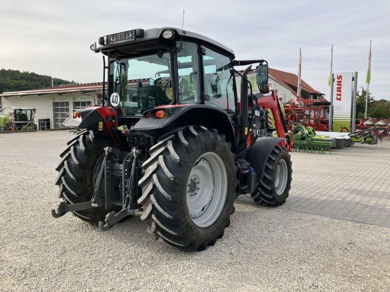 Traktor des Typs Massey Ferguson MF 5709 mit Quicke X5S FL, Gebrauchtmaschine in Birgland (Bild 7)