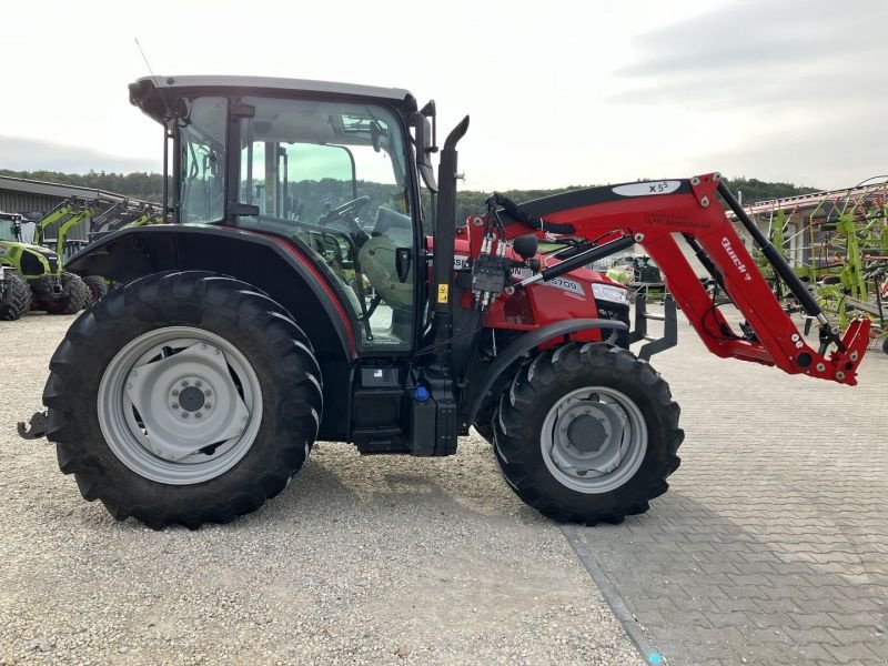 Traktor of the type Massey Ferguson MF 5709 mit Quicke X5S FL, Gebrauchtmaschine in Birgland (Picture 5)