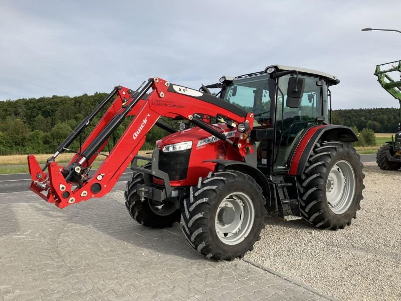 Traktor of the type Massey Ferguson MF 5709 mit Quicke X5S FL, Gebrauchtmaschine in Birgland (Picture 1)