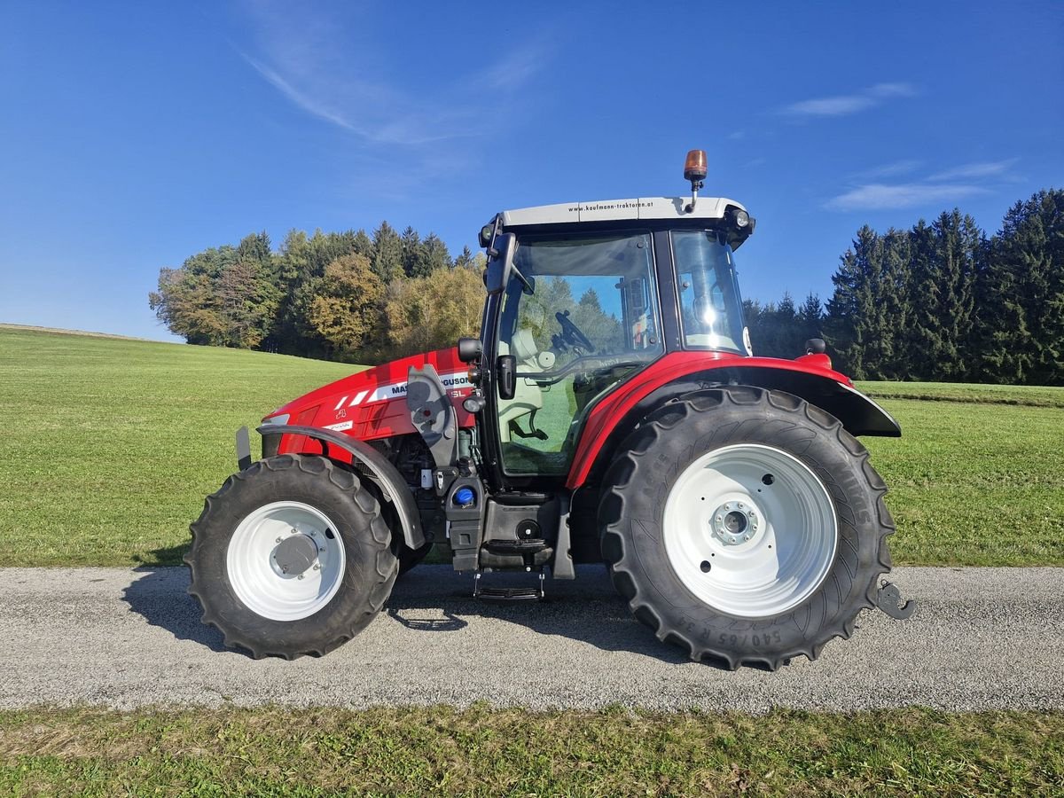 Traktor Türe ait Massey Ferguson MF 5710 SL Dyna-4 Essential, Gebrauchtmaschine içinde NATTERNBACH (resim 12)