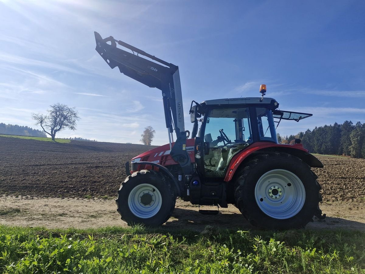 Traktor of the type Massey Ferguson MF 5710 SL Dyna-4 Essential, Gebrauchtmaschine in NATTERNBACH (Picture 8)