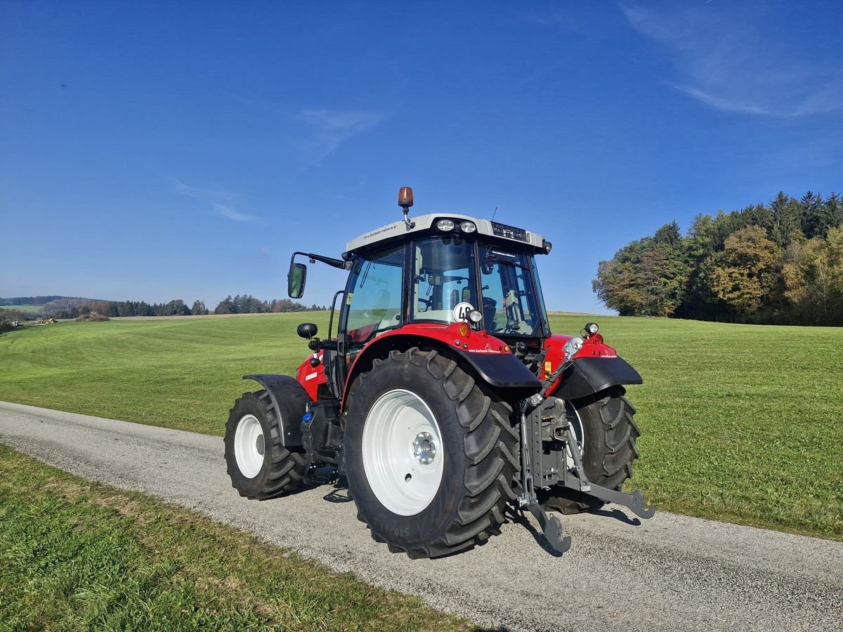 Traktor van het type Massey Ferguson MF 5710 SL Dyna-4 Essential, Gebrauchtmaschine in NATTERNBACH (Foto 14)