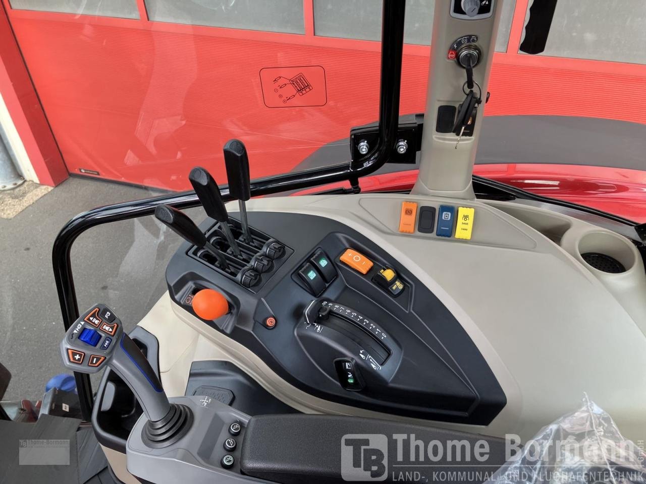 Traktor tipa Massey Ferguson MF 5711 M Dyna-4 4WD Cab, Neumaschine u Prüm (Slika 10)