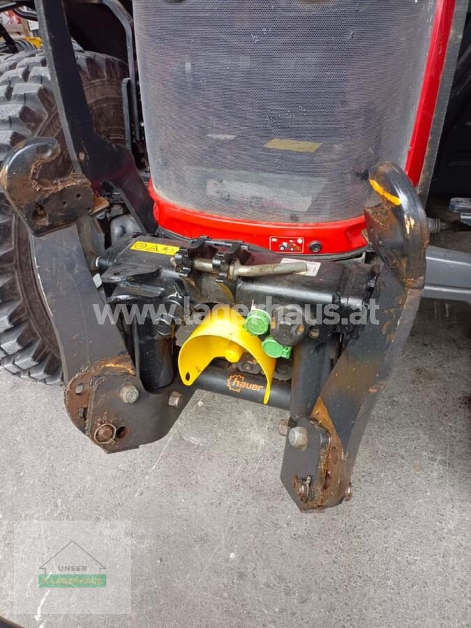 Traktor Türe ait Massey Ferguson MF 5711, Gebrauchtmaschine içinde Lienz (resim 4)