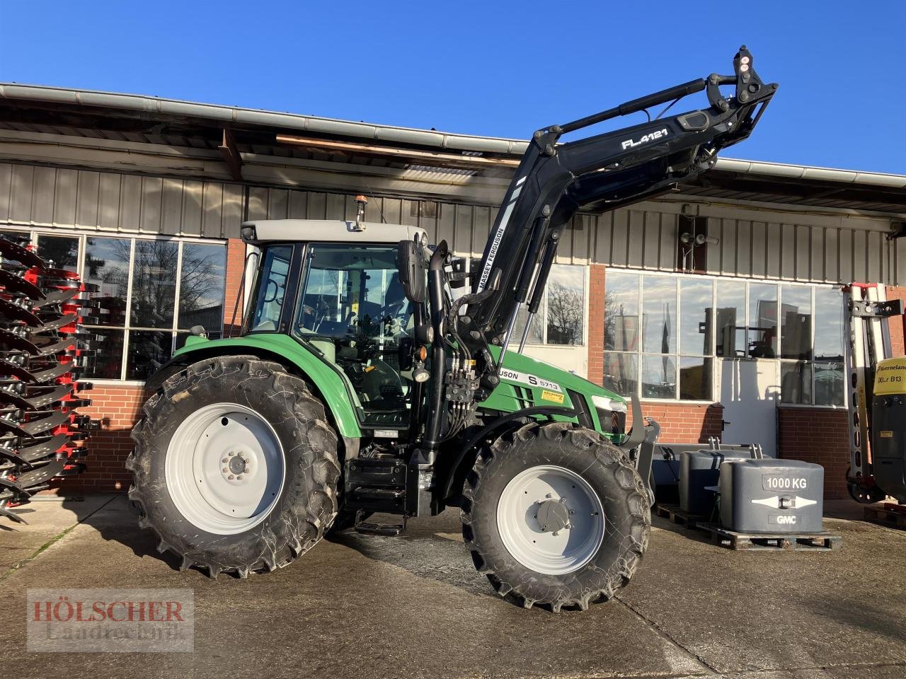 Traktor del tipo Massey Ferguson MF 5713 S D6 Efficient, Gebrauchtmaschine en Warendorf (Imagen 3)