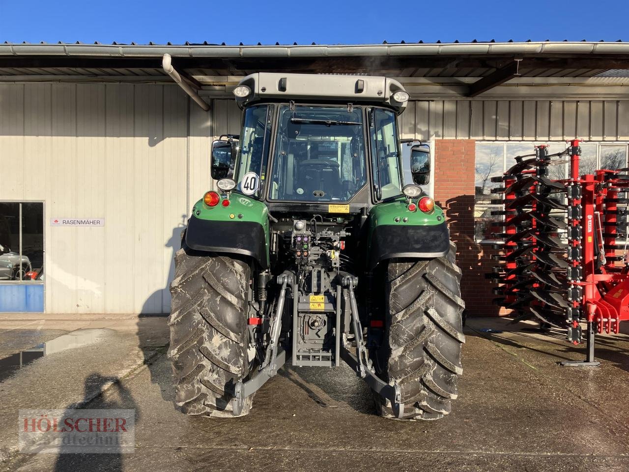 Traktor des Typs Massey Ferguson MF 5713 S D6 Efficient, Gebrauchtmaschine in Warendorf (Bild 6)