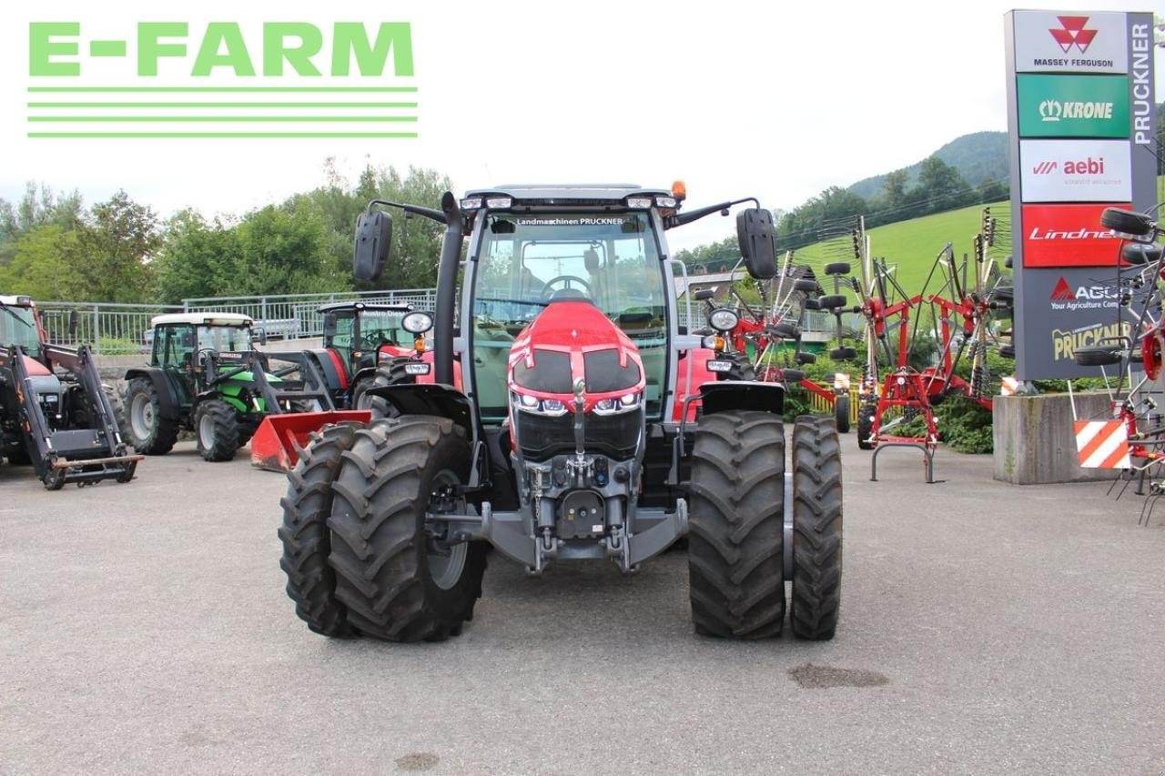 Traktor typu Massey Ferguson mf 5s.105 dyna-4 efficient Efficient, Gebrauchtmaschine v RANDEGG (Obrázek 4)