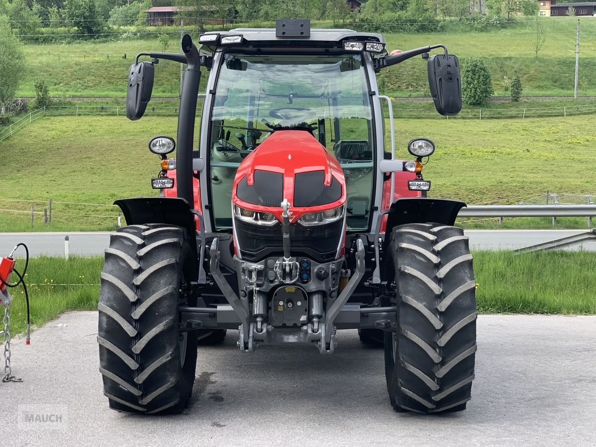 Traktor typu Massey Ferguson MF 5S.105 Dyna-4 Efficient, Neumaschine w Eben (Zdjęcie 2)