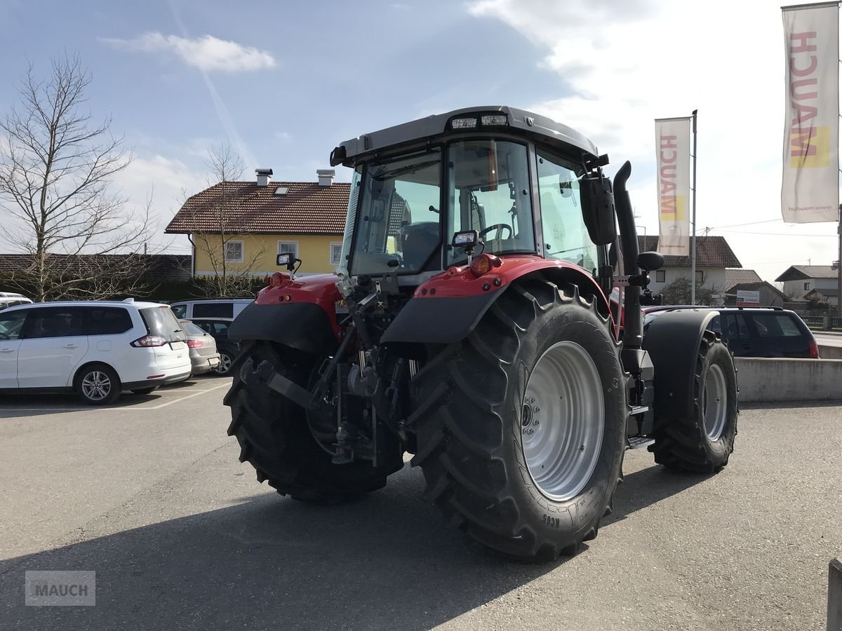 Traktor του τύπου Massey Ferguson MF 5S.105 Dyna-4 Efficient, Neumaschine σε Burgkirchen (Φωτογραφία 5)