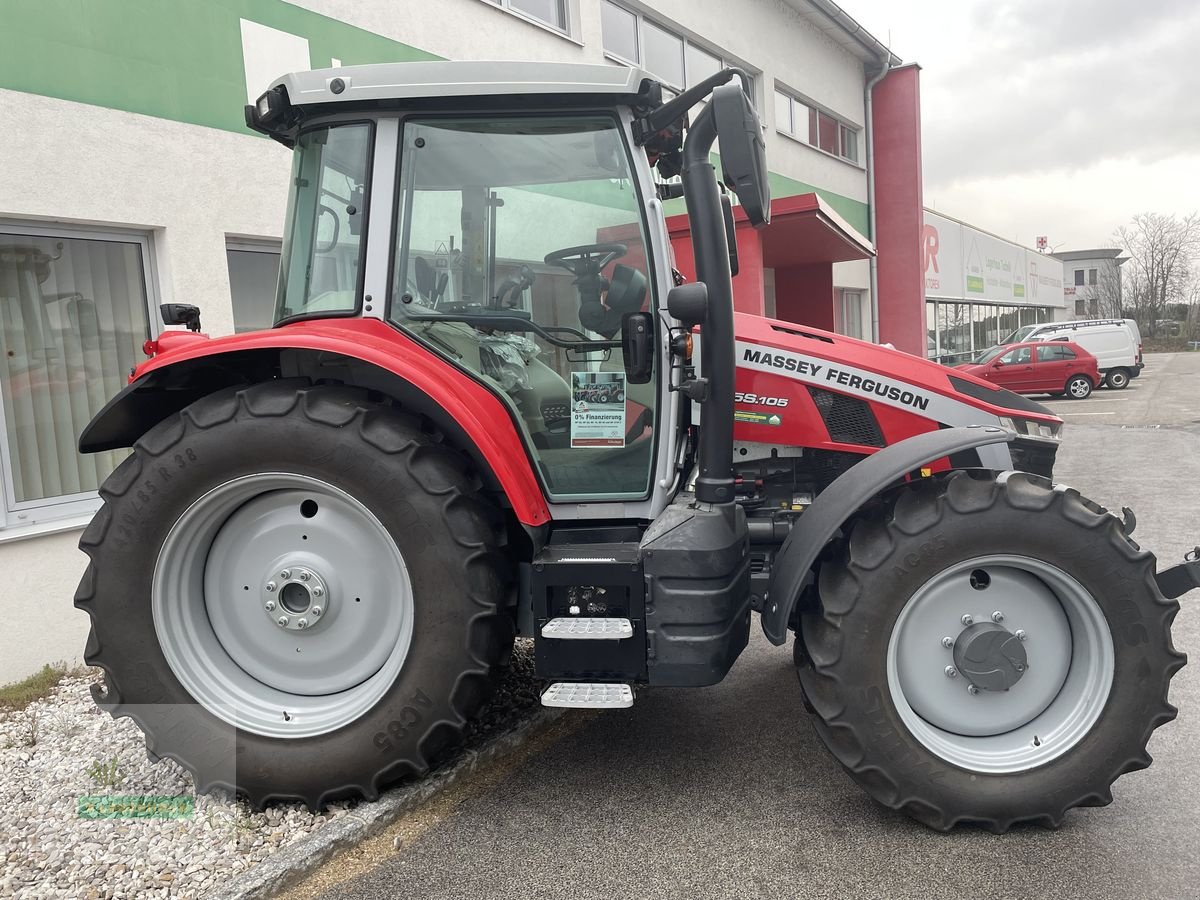 Traktor Türe ait Massey Ferguson MF 5S.105 Dyna-6 Efficient, Vorführmaschine içinde Mattersburg (resim 1)