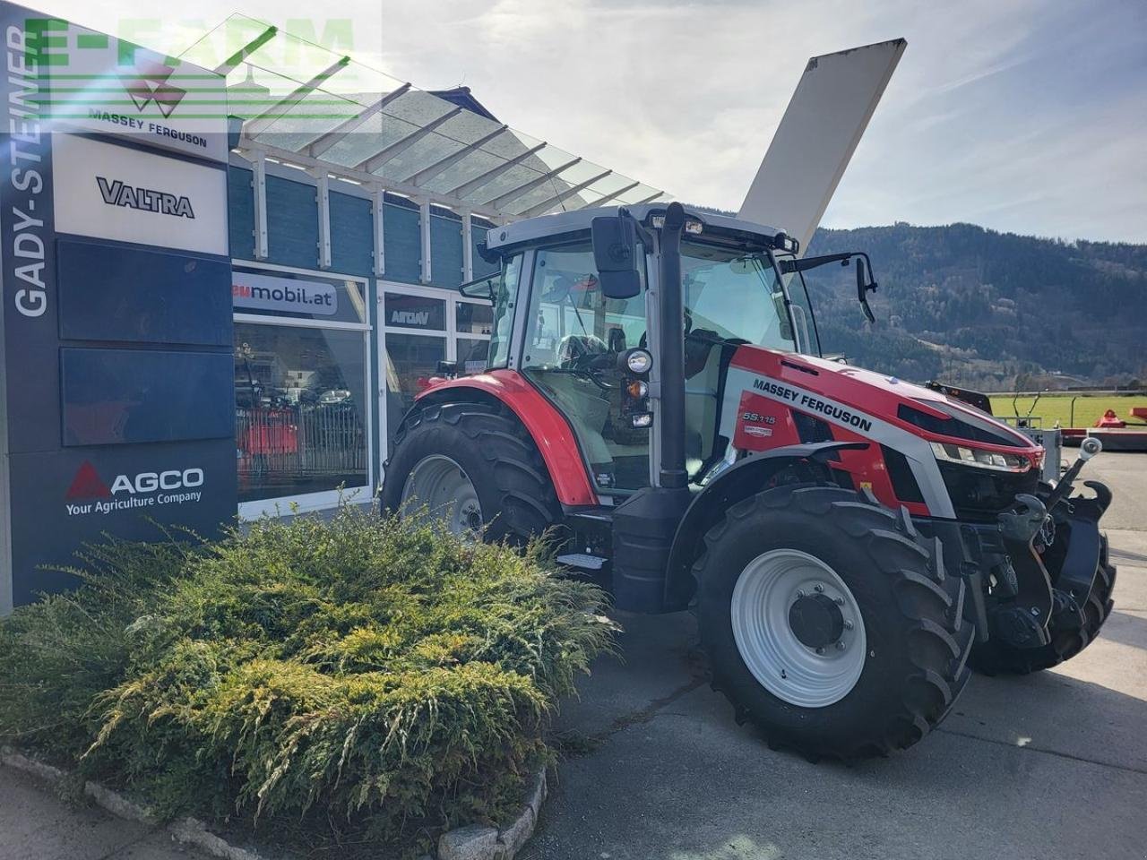 Traktor du type Massey Ferguson mf 5s.115 dyna-4 efficient Efficient, Gebrauchtmaschine en NIEDERWÖLZ (Photo 2)