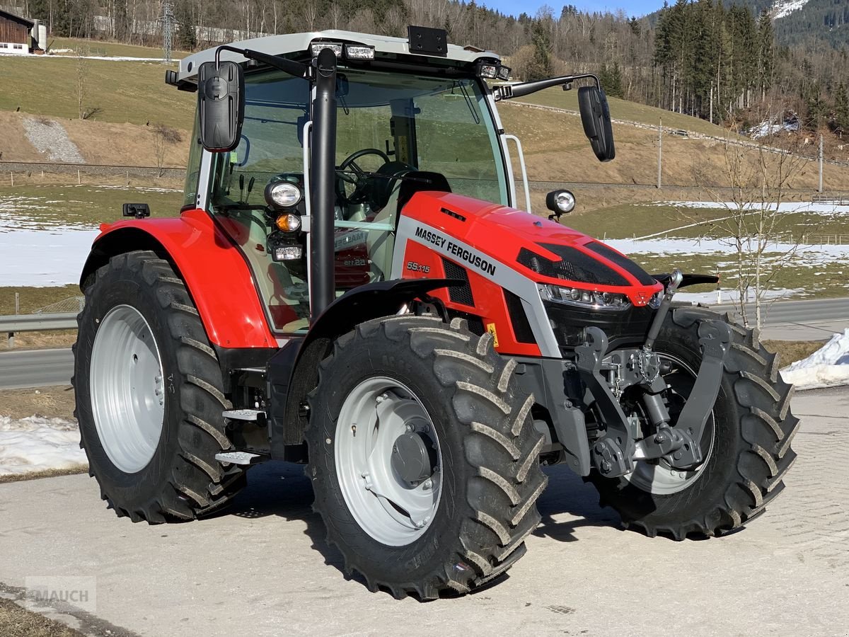 Traktor типа Massey Ferguson MF 5S.115 Dyna-4 Efficient, Neumaschine в Eben (Фотография 3)