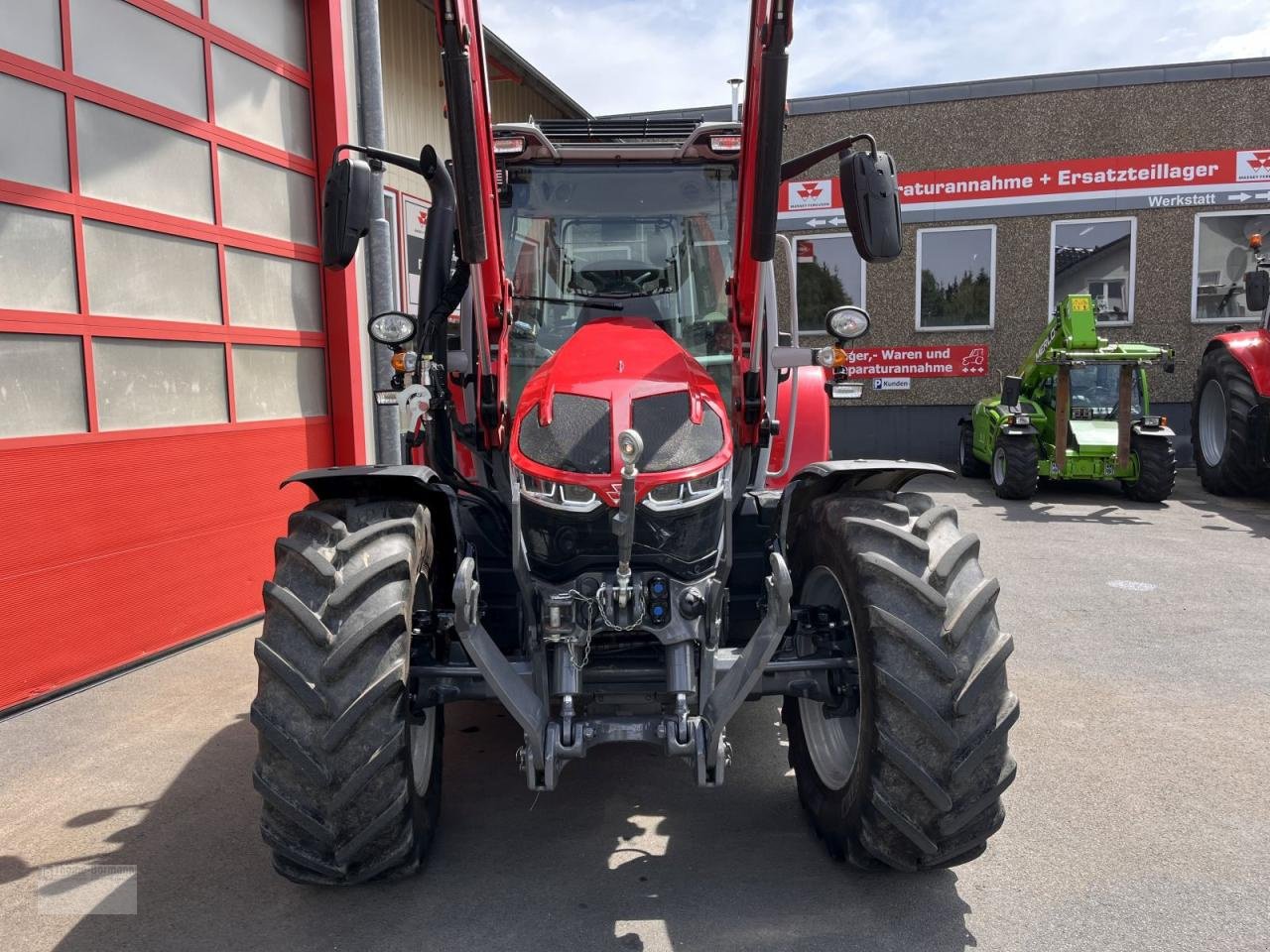 Traktor του τύπου Massey Ferguson MF 5S.125 Dyna-4, Gebrauchtmaschine σε Prüm (Φωτογραφία 2)