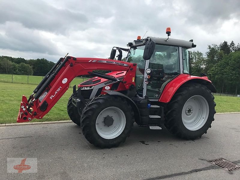 Traktor Türe ait Massey Ferguson MF 5S.145 Dyna-6 "Efficient", Vorführmaschine içinde Oederan (resim 2)