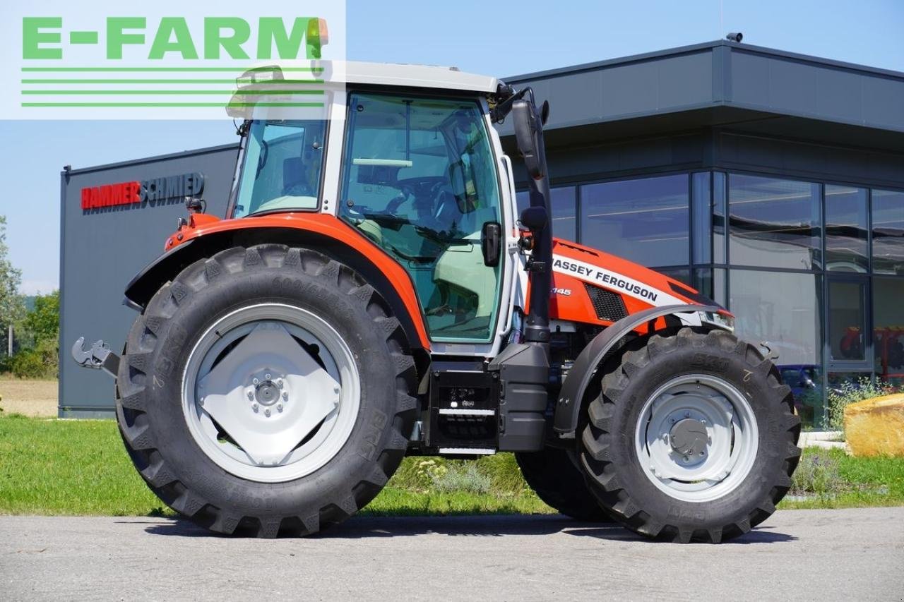 Traktor du type Massey Ferguson mf 5s.145 dyna-6 exclusive Exclusive, Gebrauchtmaschine en Korneuburg (Photo 3)