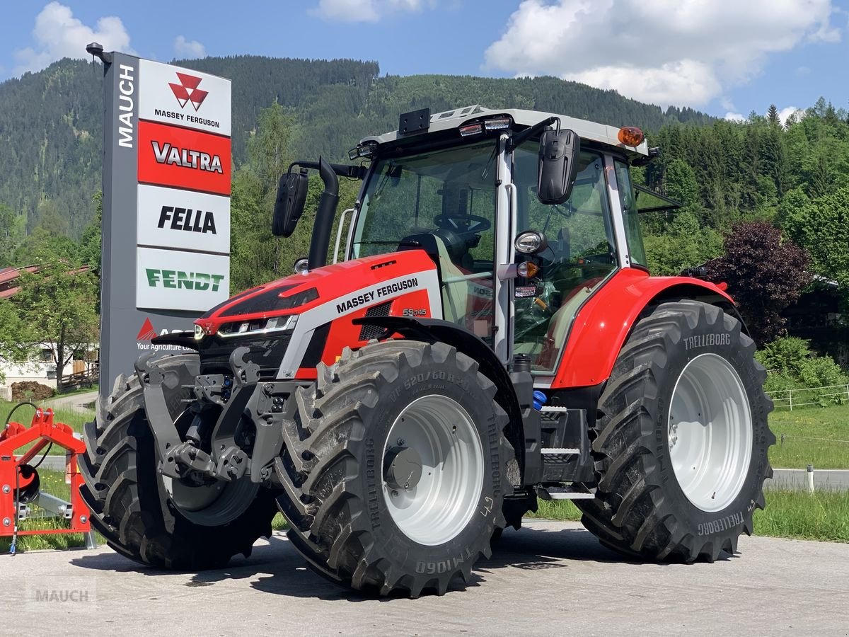 Traktor Türe ait Massey Ferguson MF 5S.145 Dyna-6 Exclusive, Neumaschine içinde Eben (resim 1)