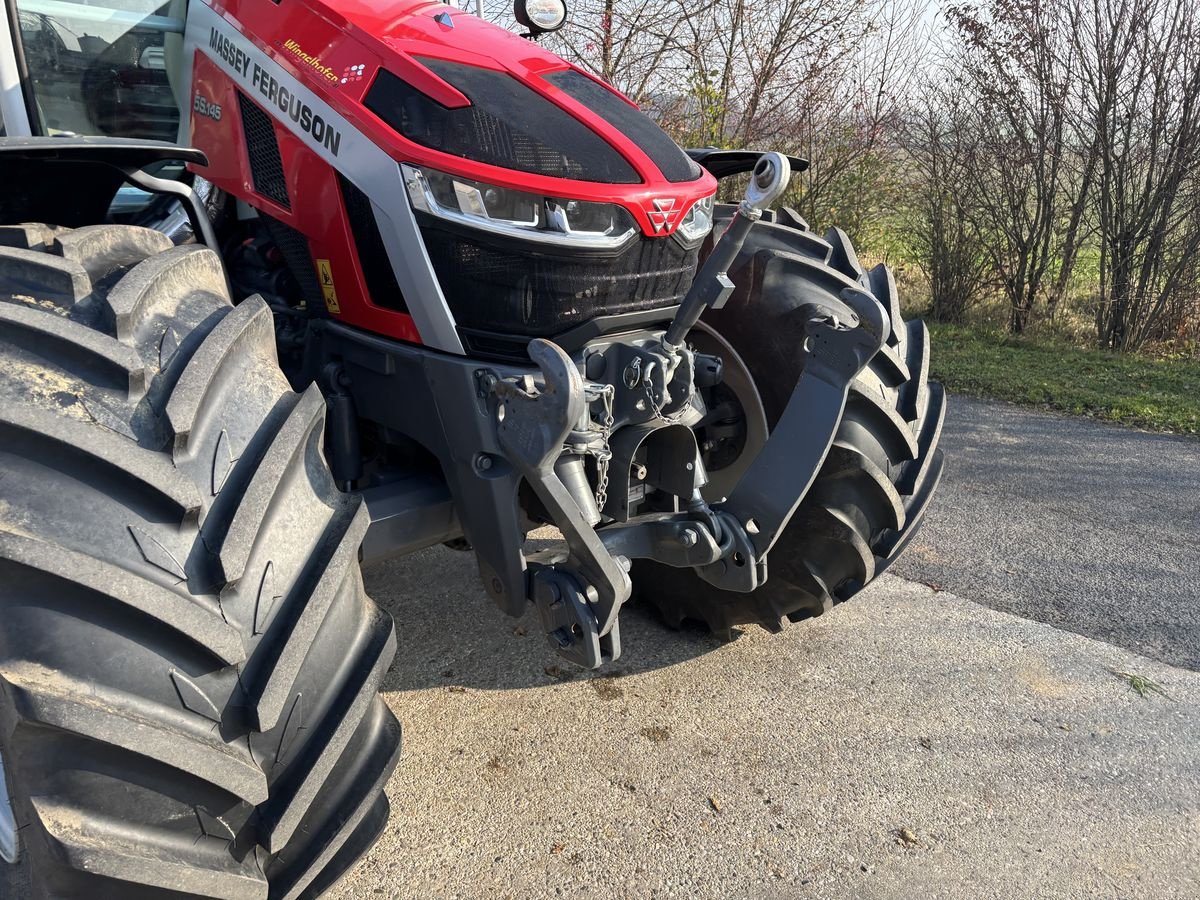 Traktor des Typs Massey Ferguson MF 5S.145 Dyna-6 Exclusive, Vorführmaschine in Starrein (Bild 11)