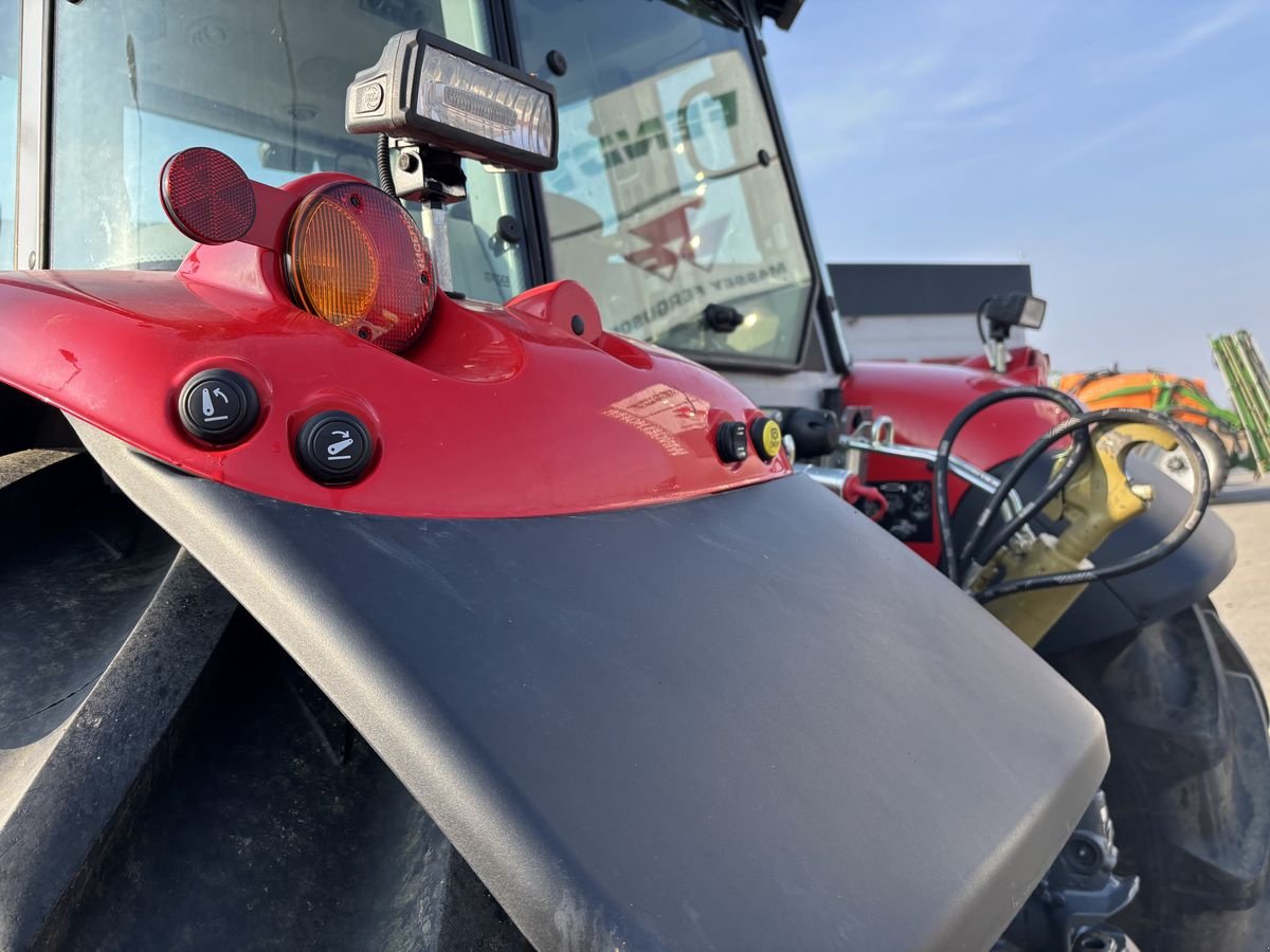 Traktor van het type Massey Ferguson MF 5S.145 Dyna-6 Exclusive, Vorführmaschine in Starrein (Foto 15)