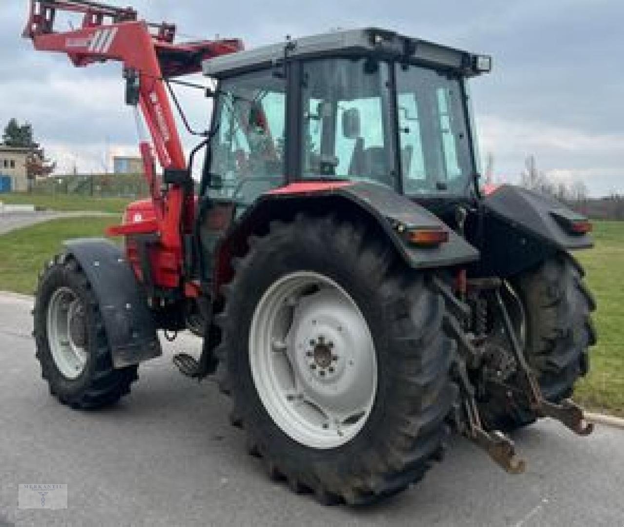 Traktor του τύπου Massey Ferguson MF 6170, Gebrauchtmaschine σε Pragsdorf (Φωτογραφία 2)