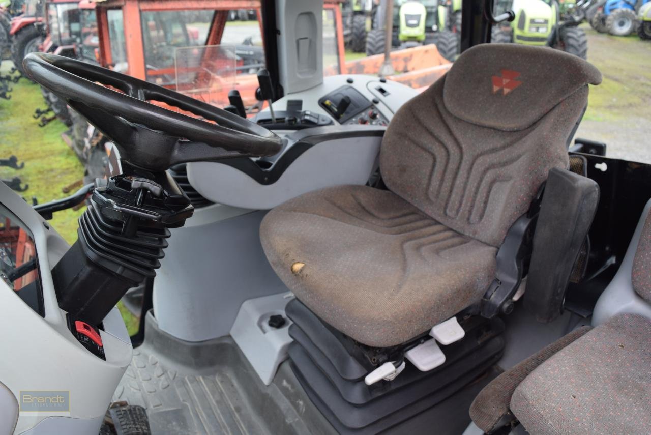 Traktor van het type Massey Ferguson MF 6480, Gebrauchtmaschine in Oyten (Foto 7)