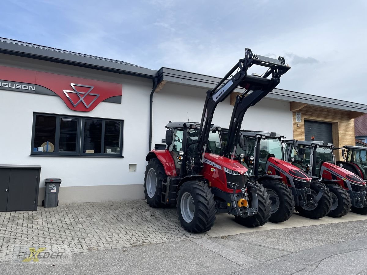 Traktor des Typs Massey Ferguson MF 6716 S Dyna-VT Efficient, Vorführmaschine in Pattigham (Bild 1)