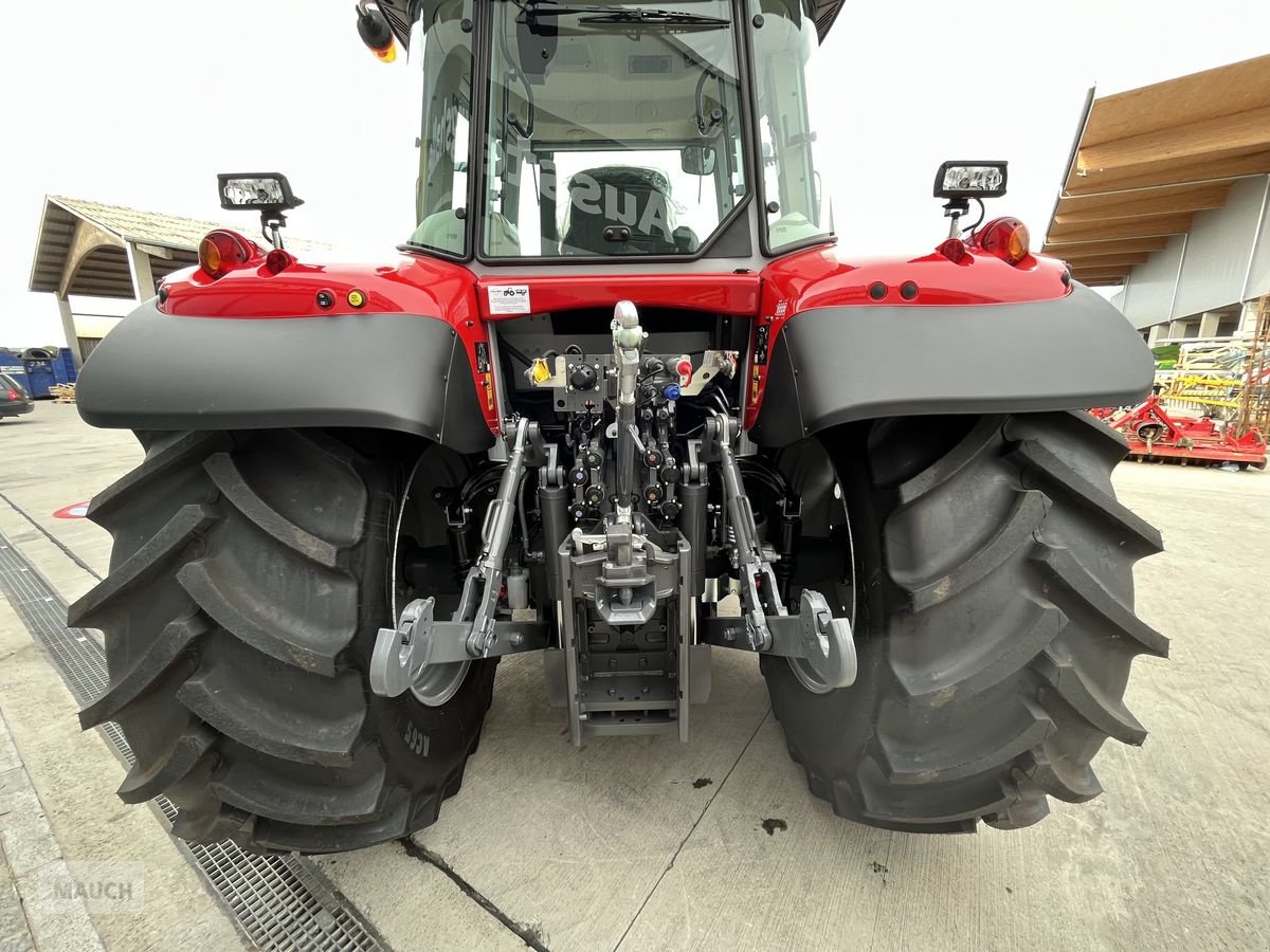 Traktor a típus Massey Ferguson MF 6S.135 Dyna-6 Efficient, Neumaschine ekkor: Burgkirchen (Kép 9)