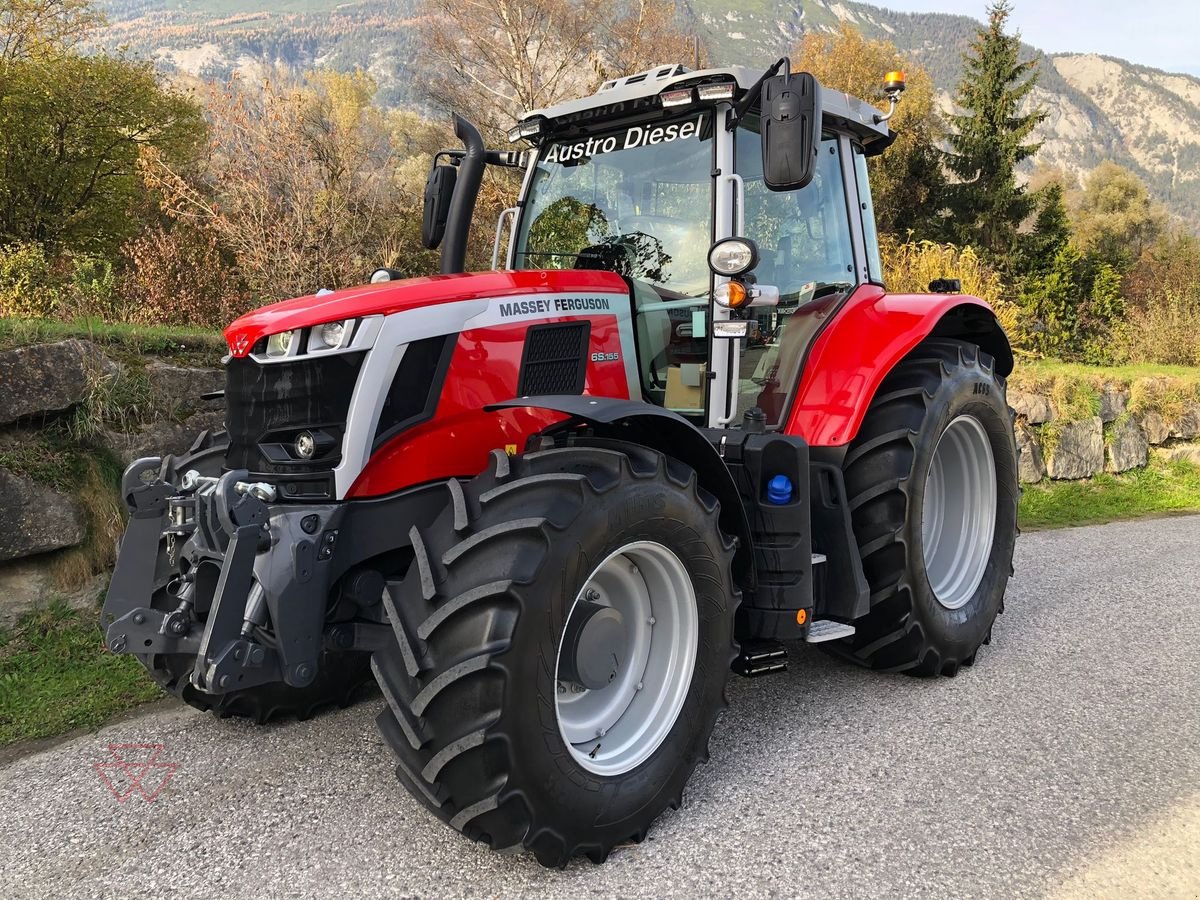 Traktor van het type Massey Ferguson MF 6S.155 Dyna-VT Exclusive, Gebrauchtmaschine in Schwechat (Foto 1)