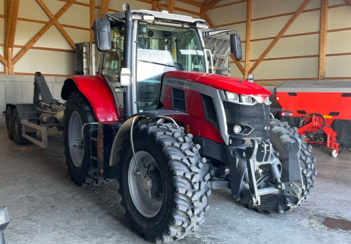 Traktor typu Massey Ferguson MF 6S.155, Gebrauchtmaschine w Zwettl (Zdjęcie 2)