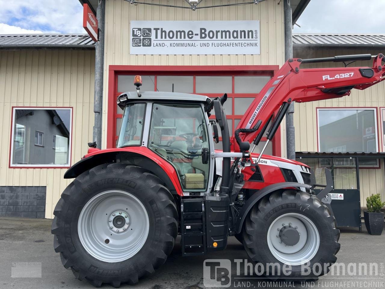 Traktor a típus Massey Ferguson MF 6S.180 Dyna-6 Exclusive, Mietmaschine ekkor: Prüm (Kép 3)