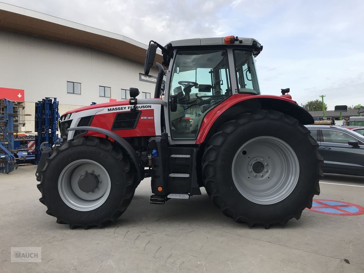 Traktor του τύπου Massey Ferguson MF 6S.180 Dyna-VT Exclusive, Neumaschine σε Burgkirchen (Φωτογραφία 5)