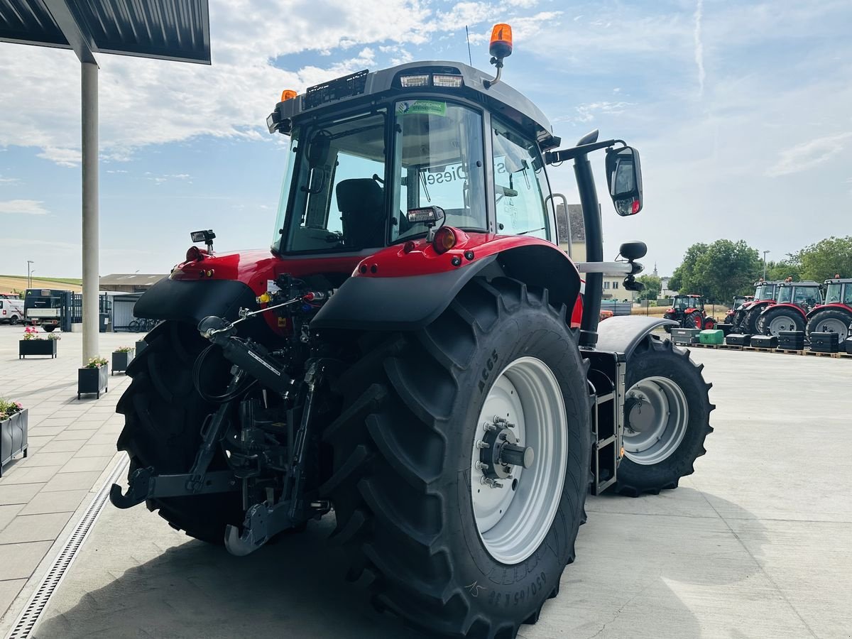 Traktor от тип Massey Ferguson MF 6S.180 Dyna-VT Exclusive, Vorführmaschine в Hohenruppersdorf (Снимка 5)