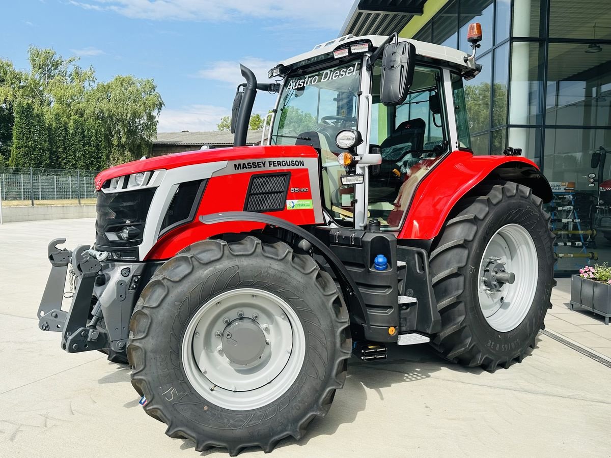 Traktor of the type Massey Ferguson MF 6S.180 Dyna-VT Exclusive, Vorführmaschine in Hohenruppersdorf (Picture 1)