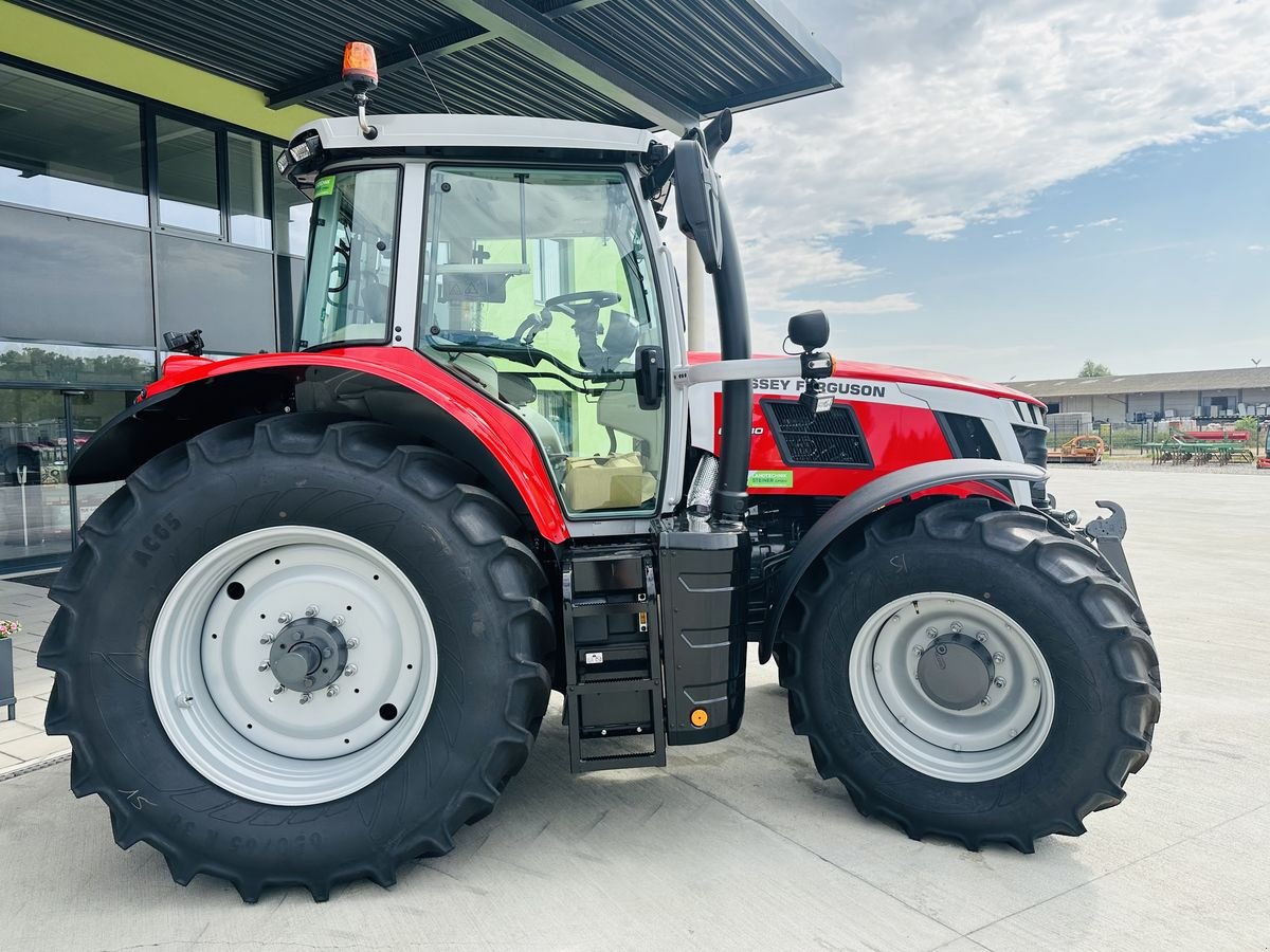 Traktor del tipo Massey Ferguson MF 6S.180 Dyna-VT Exclusive, Vorführmaschine In Hohenruppersdorf (Immagine 4)