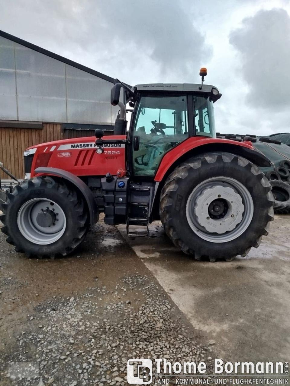 Traktor van het type Massey Ferguson MF 7624, Gebrauchtmaschine in Prüm (Foto 2)