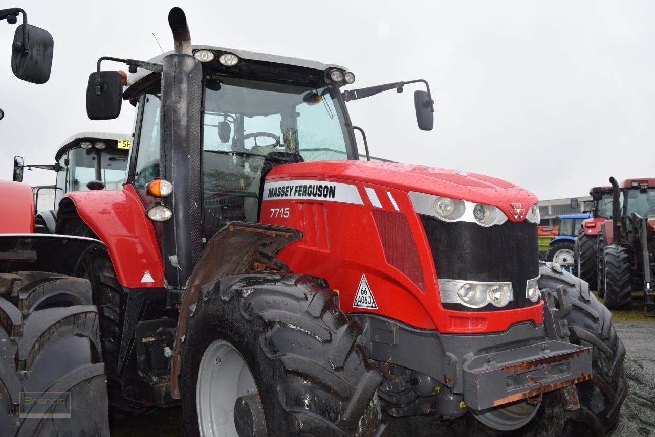 Traktor van het type Massey Ferguson MF 7715 Dyna-6, Gebrauchtmaschine in Oyten (Foto 1)