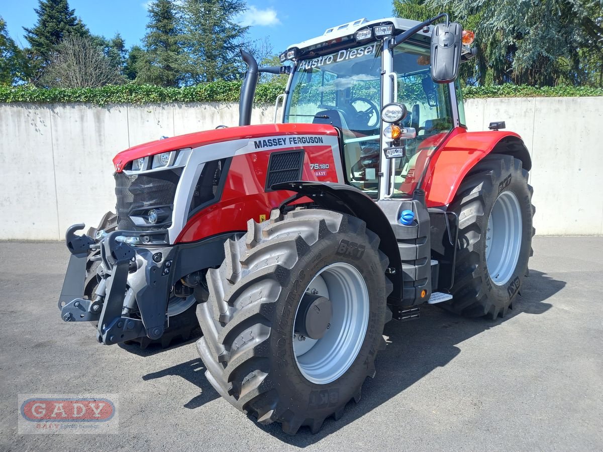 Traktor du type Massey Ferguson MF 7S.180 Dyna-6 Efficient, Neumaschine en Lebring (Photo 1)