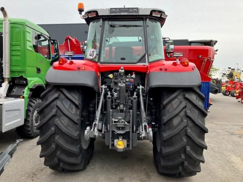 Traktor van het type Massey Ferguson MF 7S.180 DYNA-6 EXCLUSIVE MAS, Vorführmaschine in Wurzen (Foto 2)