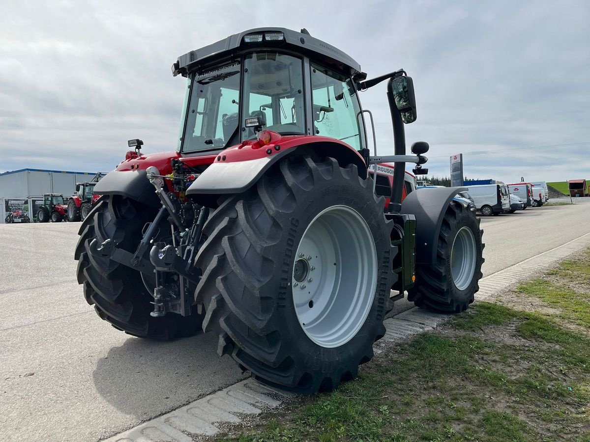 Traktor типа Massey Ferguson MF 7S.180 Dyna-VT Exclusive, Neumaschine в NATTERNBACH (Фотография 5)