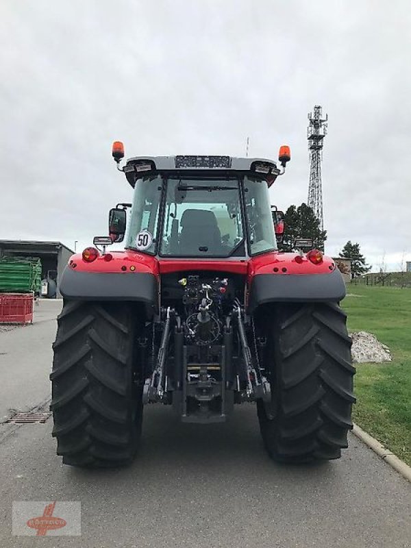 Traktor of the type Massey Ferguson MF 7S180 Dyna-VT Exclusive, Neumaschine in Oederan (Picture 5)