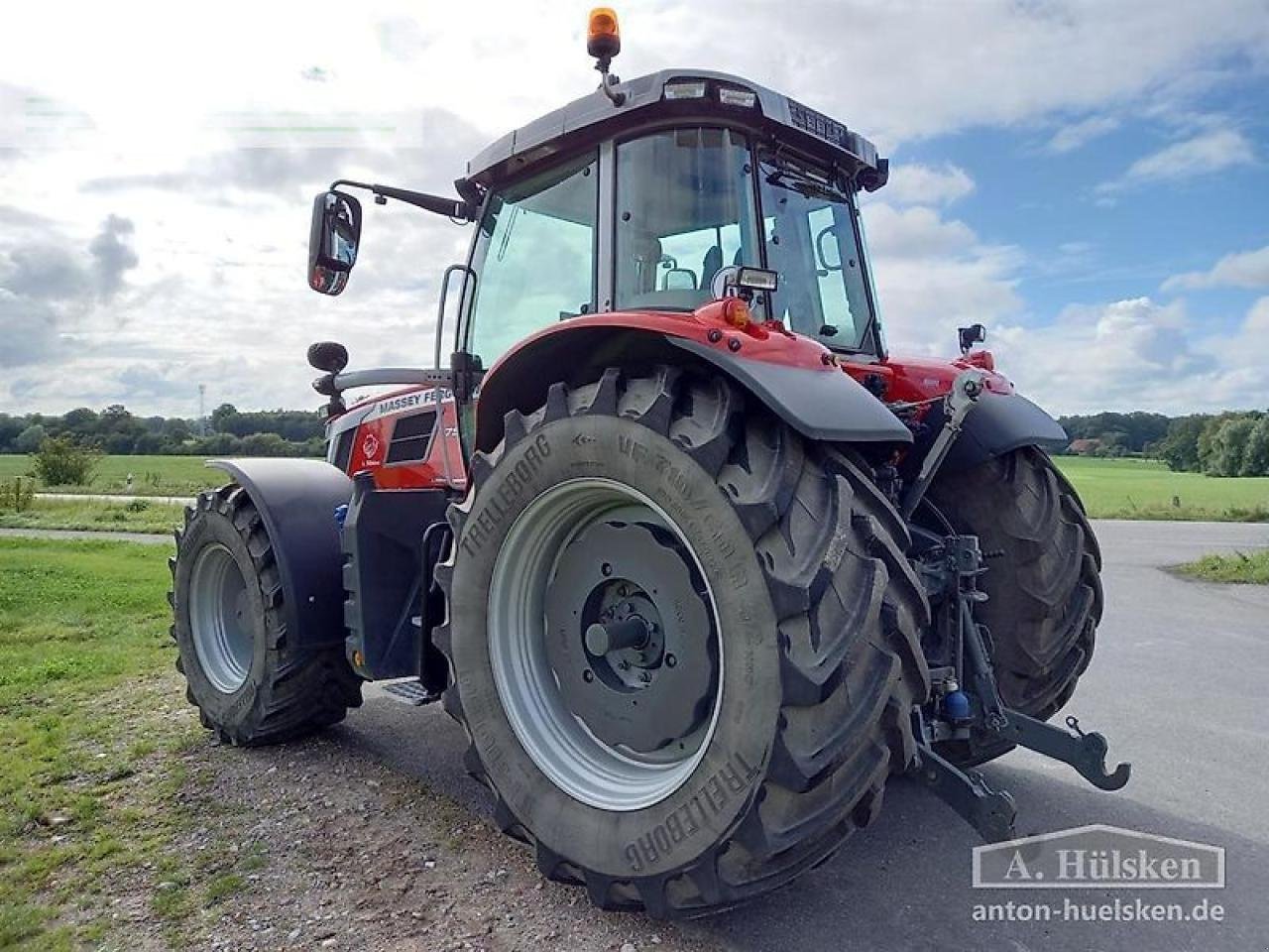 Traktor Türe ait Massey Ferguson mf 7s.210 dyna-vt exclusive Exclusive, Gebrauchtmaschine içinde ROSENDAHL (resim 9)