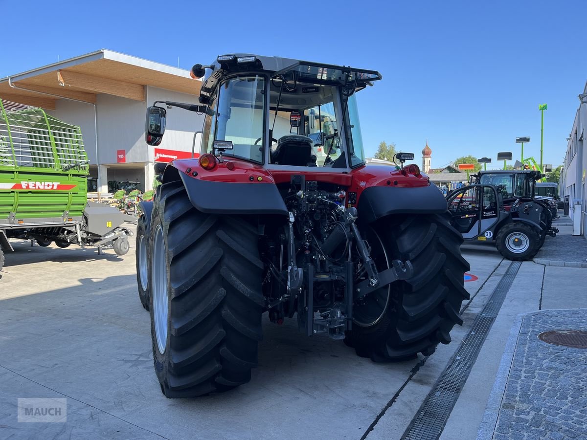 Traktor του τύπου Massey Ferguson MF 7S.210 Dyna-VT Exclusive, Neumaschine σε Burgkirchen (Φωτογραφία 2)