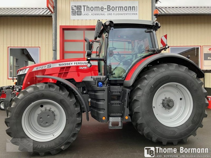 Traktor типа Massey Ferguson MF 8727 S Dyna-VT, Gebrauchtmaschine в Neu-Isenburg (Фотография 1)