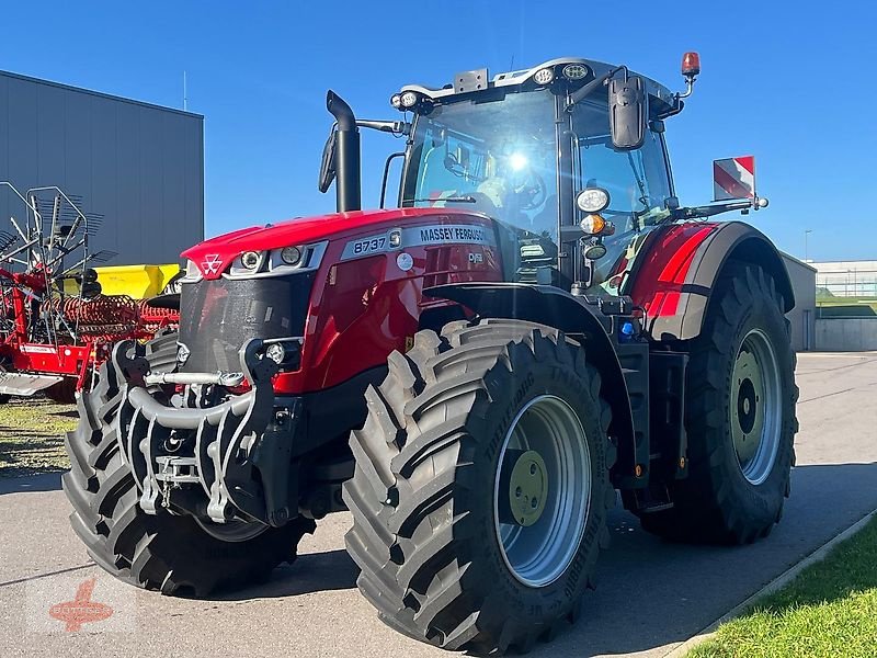 Traktor van het type Massey Ferguson MF 8737 S Dyna-VT EXCLUSIVE, Neumaschine in Oederan (Foto 3)