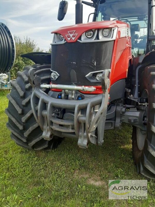 Traktor of the type Massey Ferguson MF 8740 S DYNA VT EXCLUSIVE, Gebrauchtmaschine in Walsrode (Picture 2)