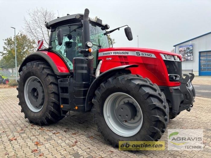 Traktor van het type Massey Ferguson MF 8740 S DYNA VT EXCLUSIVE, Gebrauchtmaschine in Meppen (Foto 2)