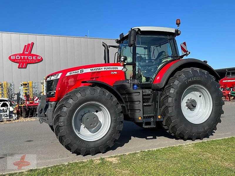 Traktor Türe ait Massey Ferguson MF 8740 S Dyna-VT EXCLUSIVE, Vorführmaschine içinde Oederan (resim 2)