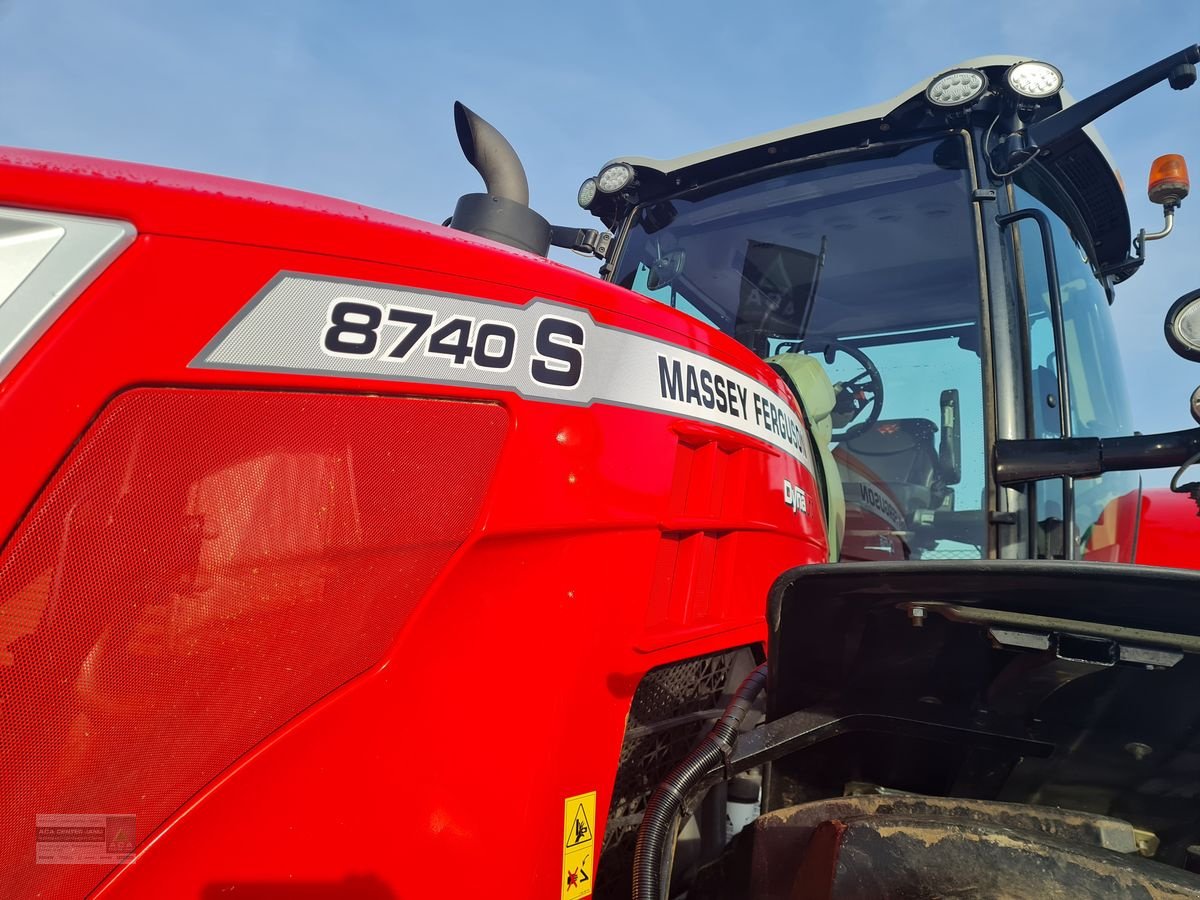 Traktor typu Massey Ferguson MF 8740 S Efficient, Gebrauchtmaschine v Gerasdorf (Obrázek 3)