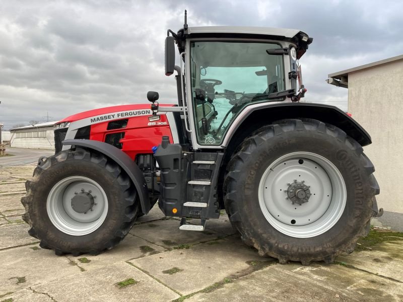 Traktor van het type Massey Ferguson MF 8S.305 DYNA-VT EXCLUSIVE MA, Vorführmaschine in Niedercunnersdorf (Foto 1)