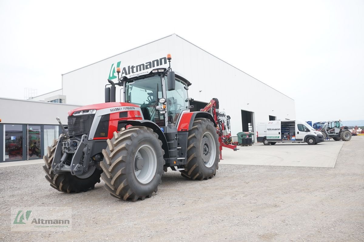 Traktor typu Massey Ferguson MF 8S.305 Dyna-VT, Gebrauchtmaschine v Lanzenkirchen (Obrázek 1)