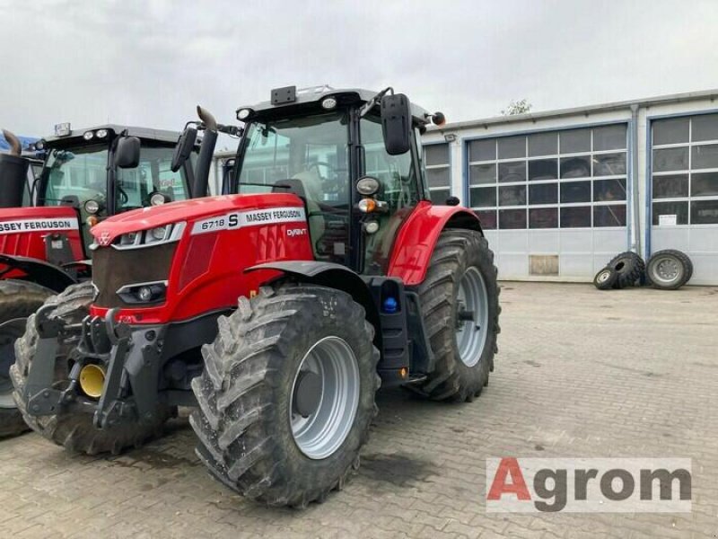 Traktor Türe ait Massey Ferguson MF-Gebr. Allradschlepper 6716, Gebrauchtmaschine içinde Billigheim (resim 1)